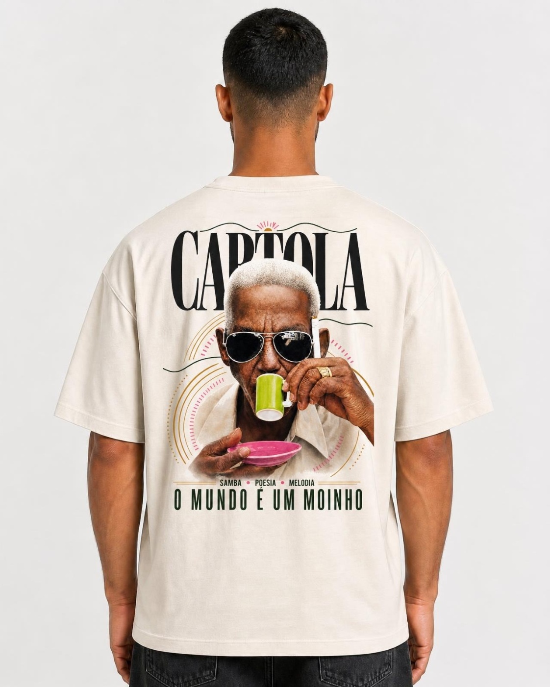 Camiseta Cartola O Mundo É um Moinho Oversize