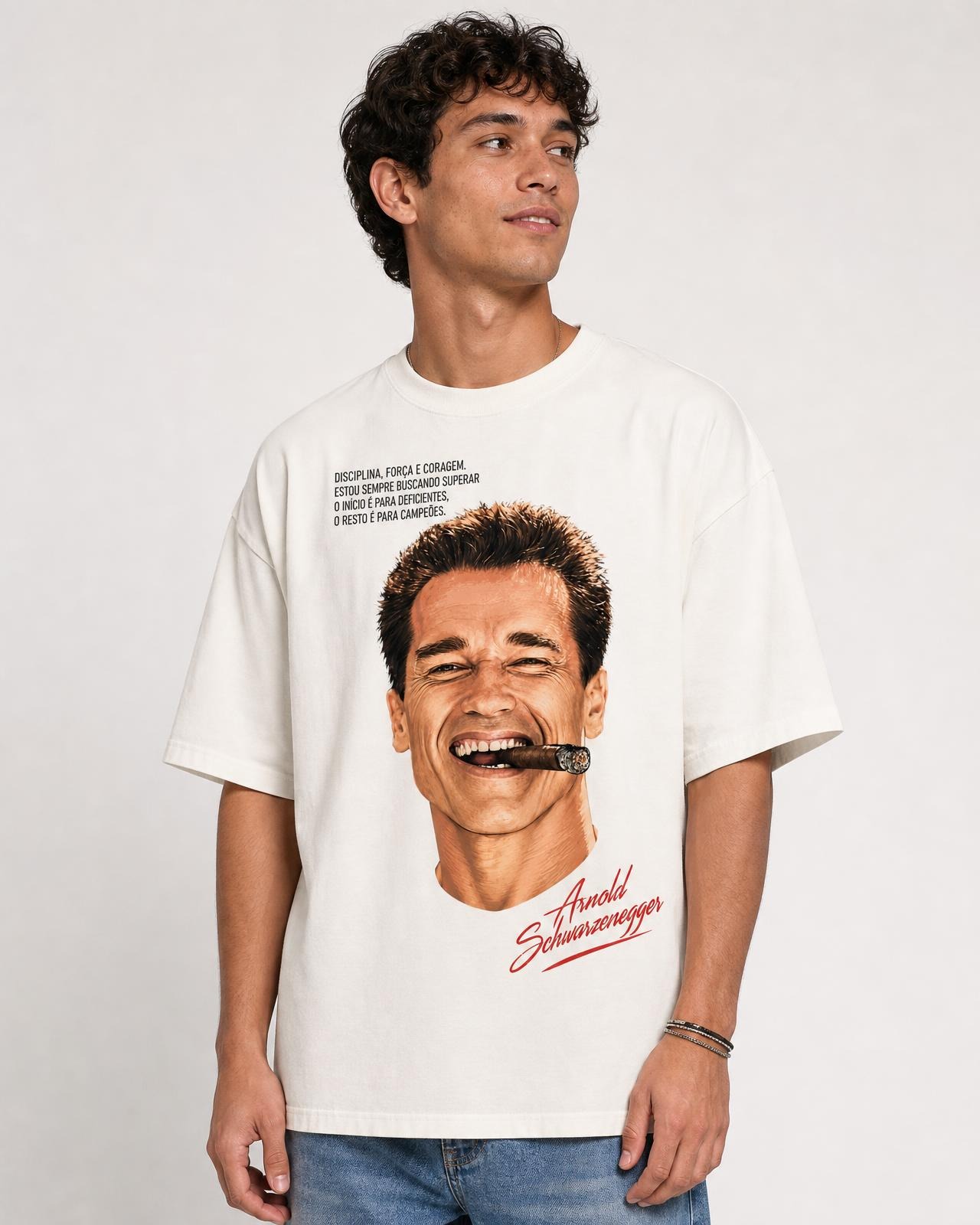 Camiseta Arnold Schwarzenegger Disciplina, Força e Presença