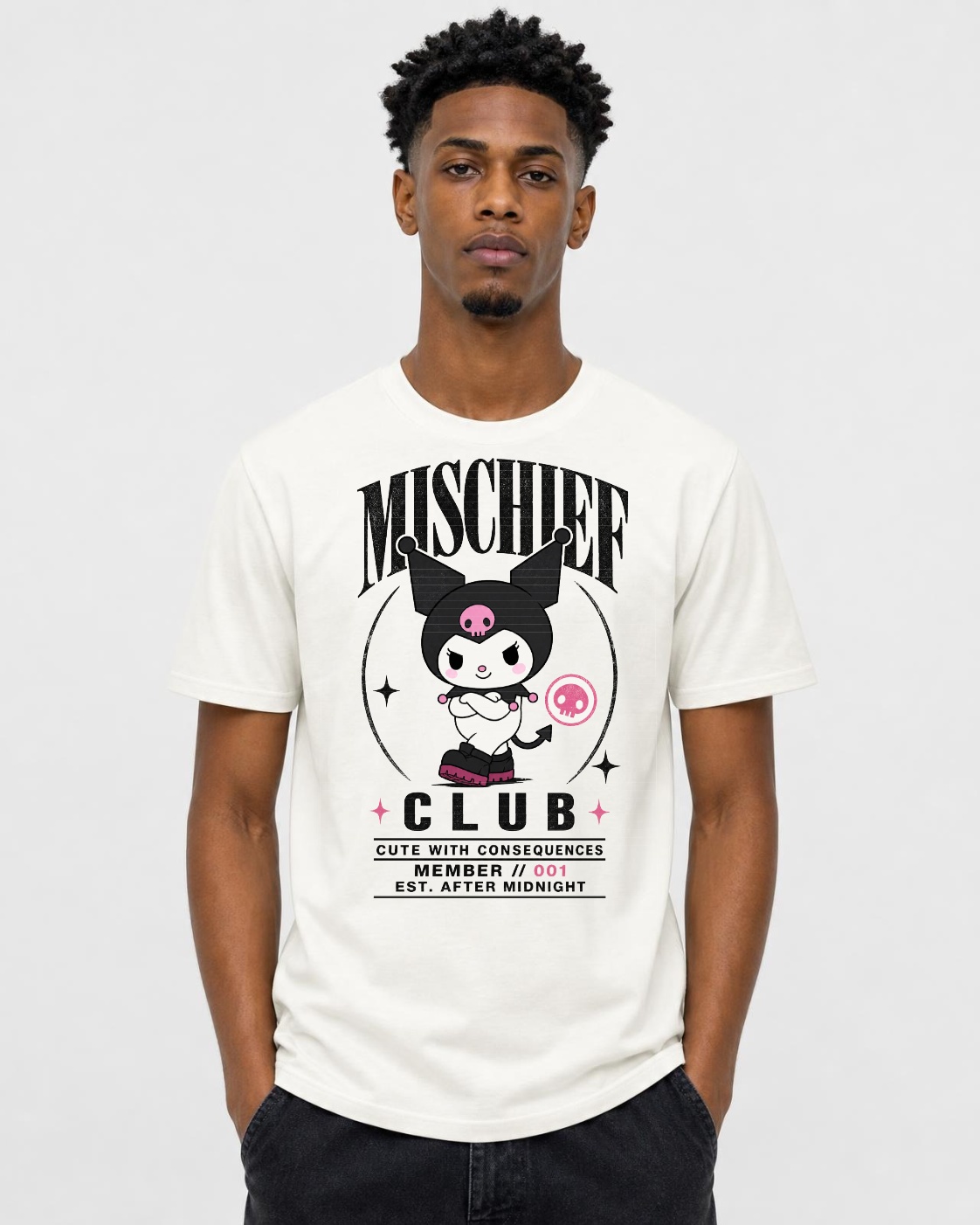 Camiseta Kuromi Mischief Club Tradicional